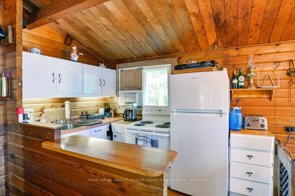 4376 Marr Lane • Severn, ON photo 8