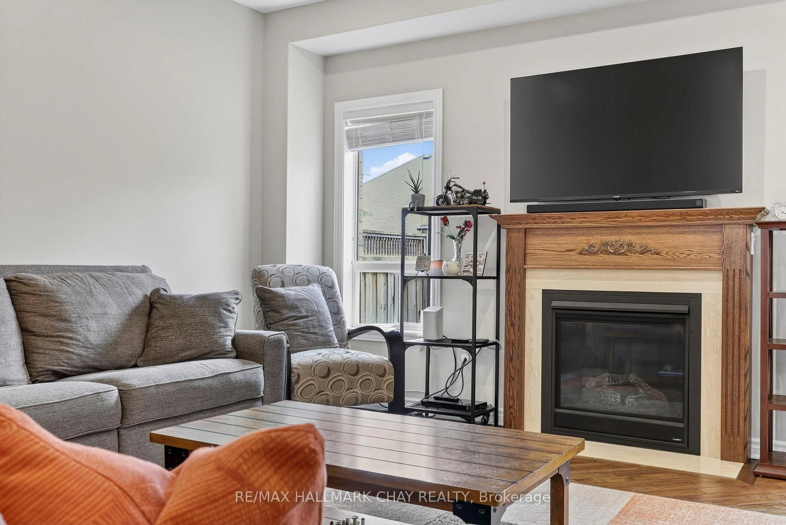 12 Orleans Avenue • Barrie, ON photo 15