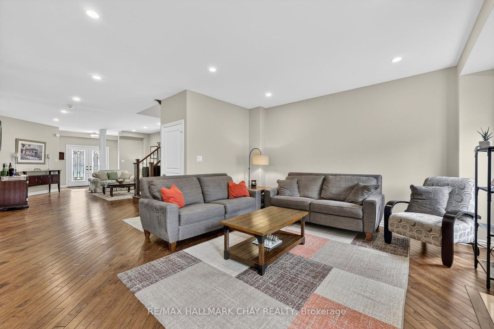12 Orleans Avenue • Barrie, ON photo 16