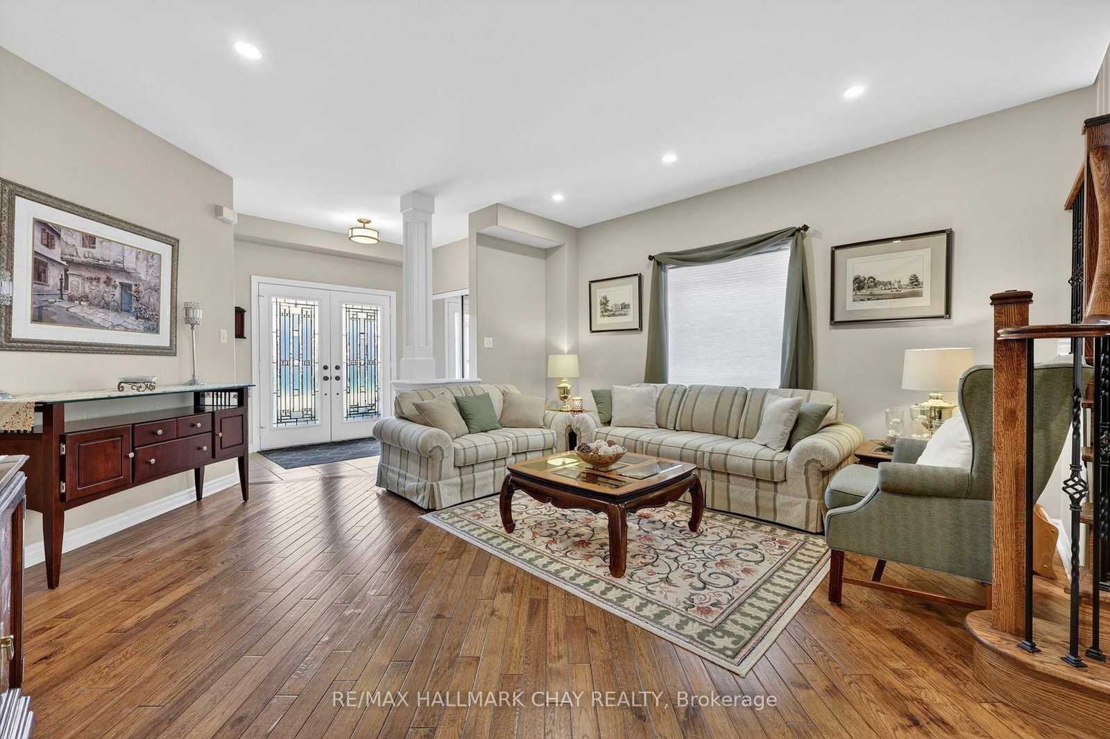 12 Orleans Avenue • Barrie, ON photo 17