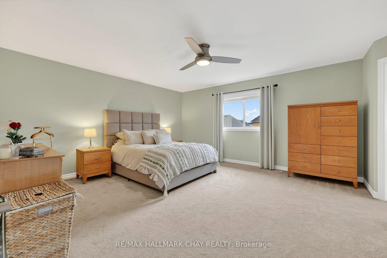 12 Orleans Avenue • Barrie, ON photo 21