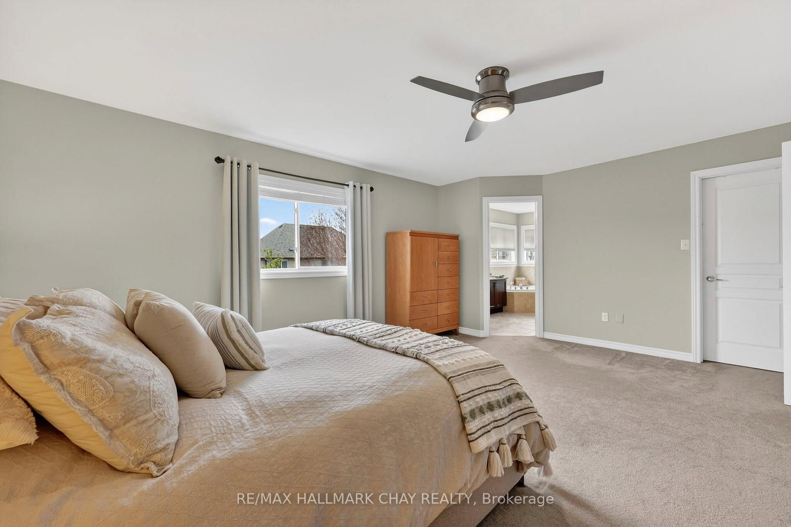 12 Orleans Avenue • Barrie, ON photo 22