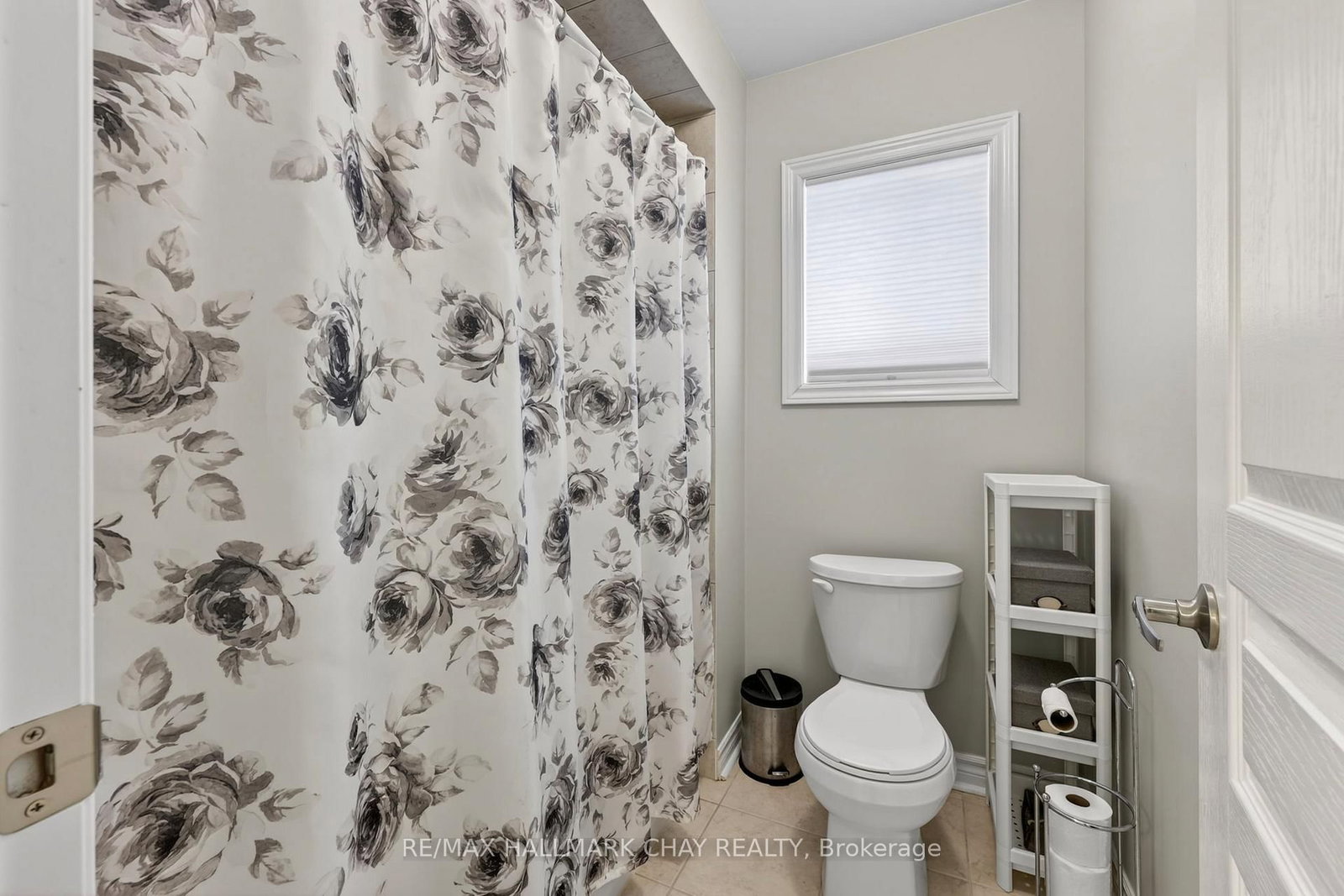 12 Orleans Avenue • Barrie, ON photo 31