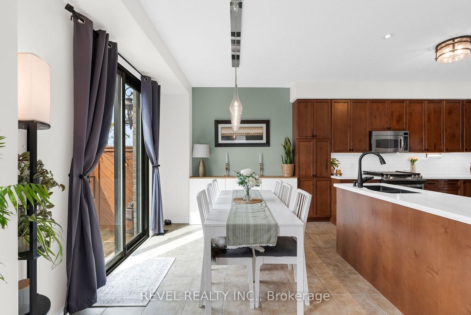 44 Graihawk Drive • Barrie, ON photo 13