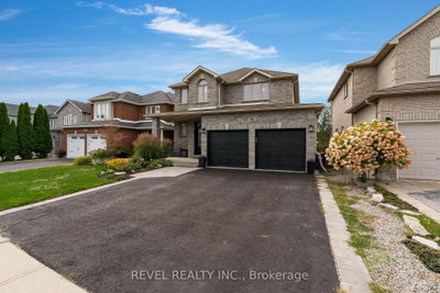 44 Graihawk Drive • Barrie, ON photo 2