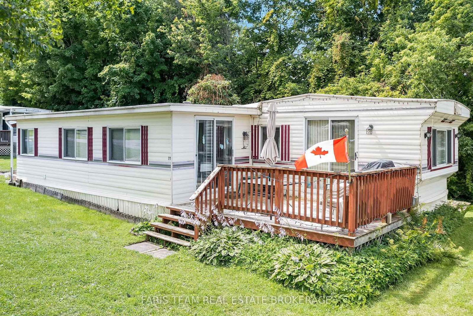 77 Stans Circle • Midland, ON photo 1