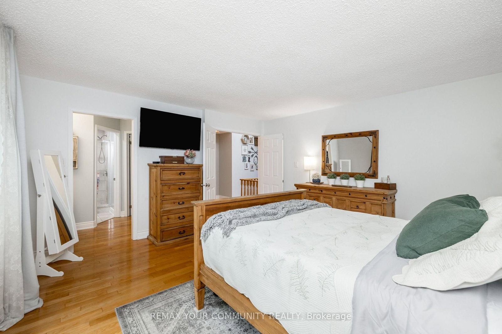 321 Miller Drive • Barrie, ON photo 18