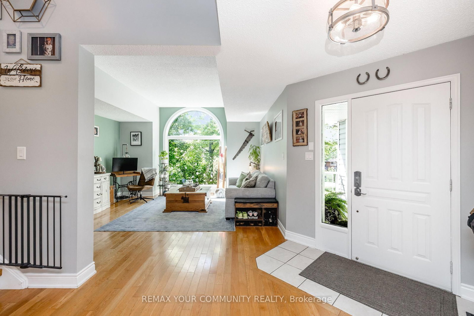 321 Miller Drive • Barrie, ON photo 5