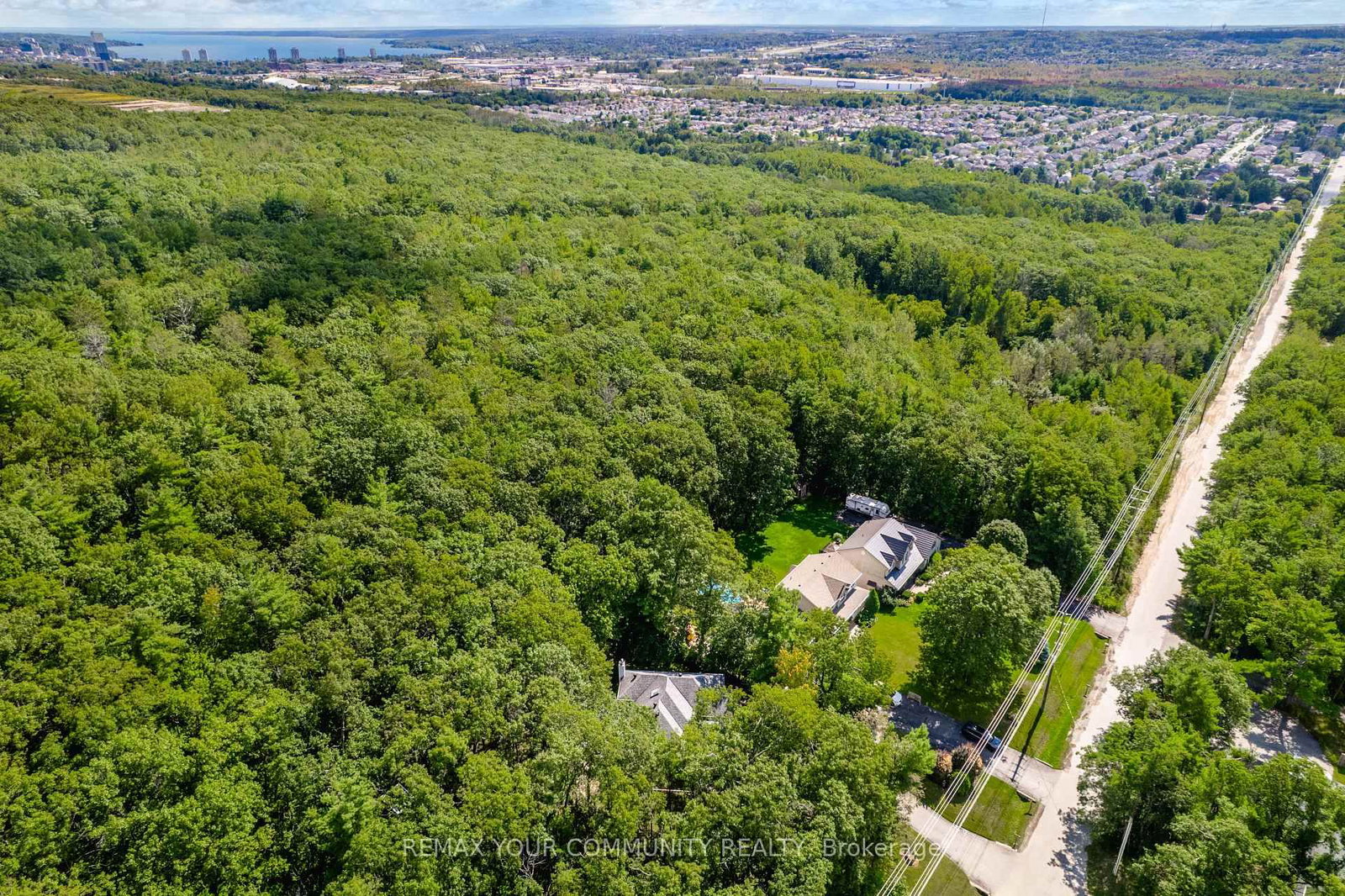 321 Miller Drive • Barrie, ON photo 50