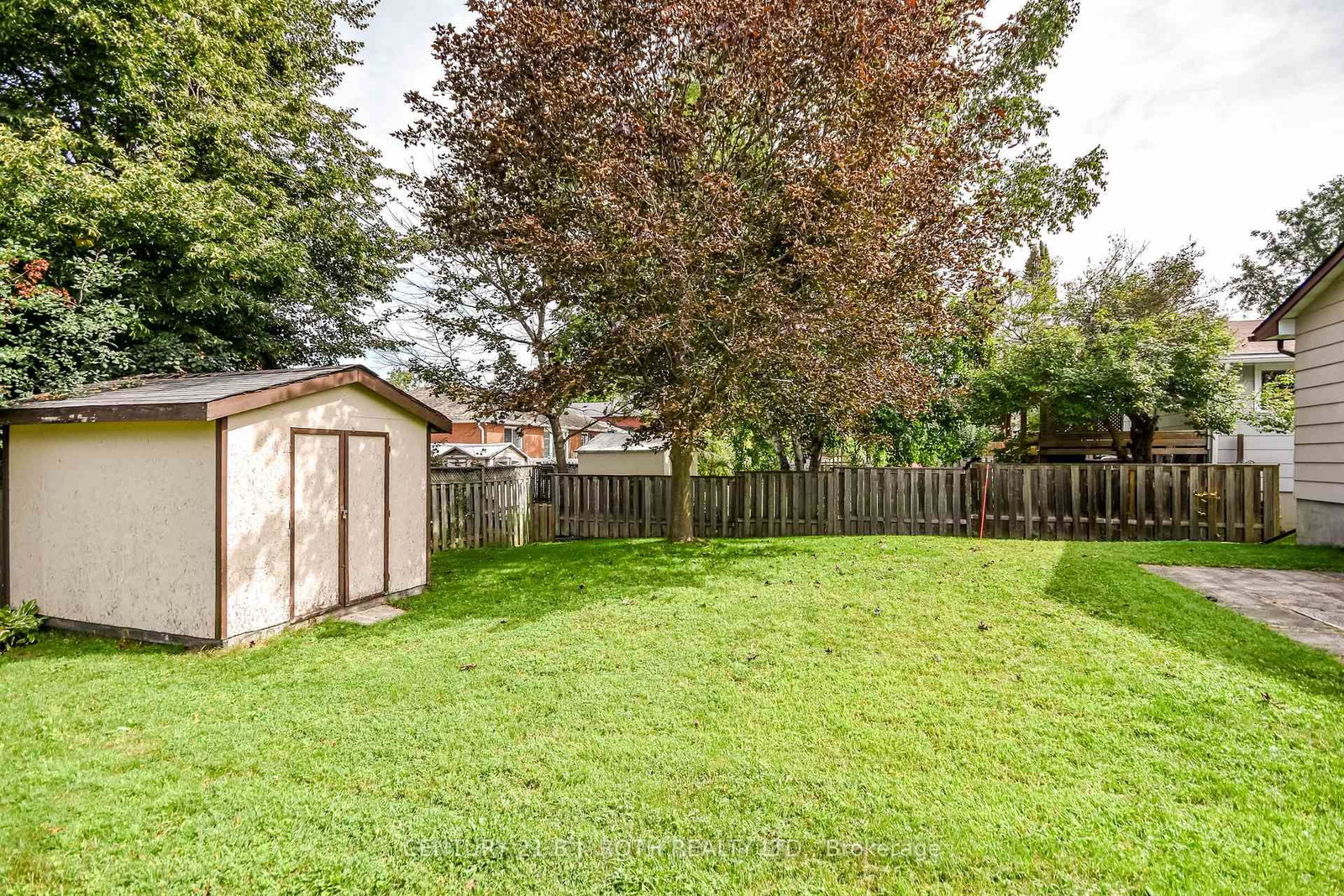 380 Mary Street • Orillia, ON photo 31