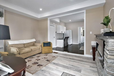 321 Second Street • Collingwood, ON photo 4