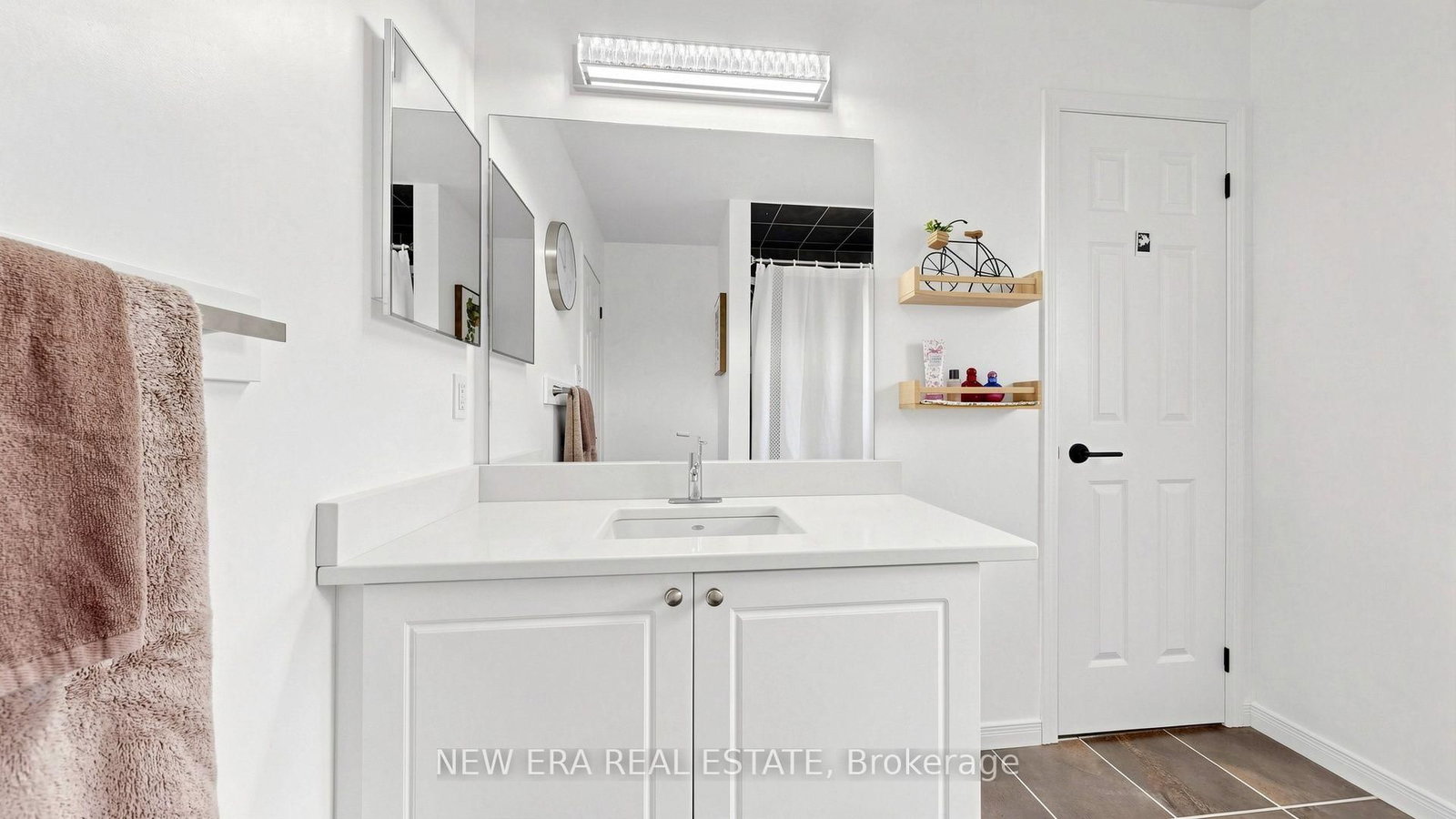 30 Harrogate Court • Barrie, ON photo 25