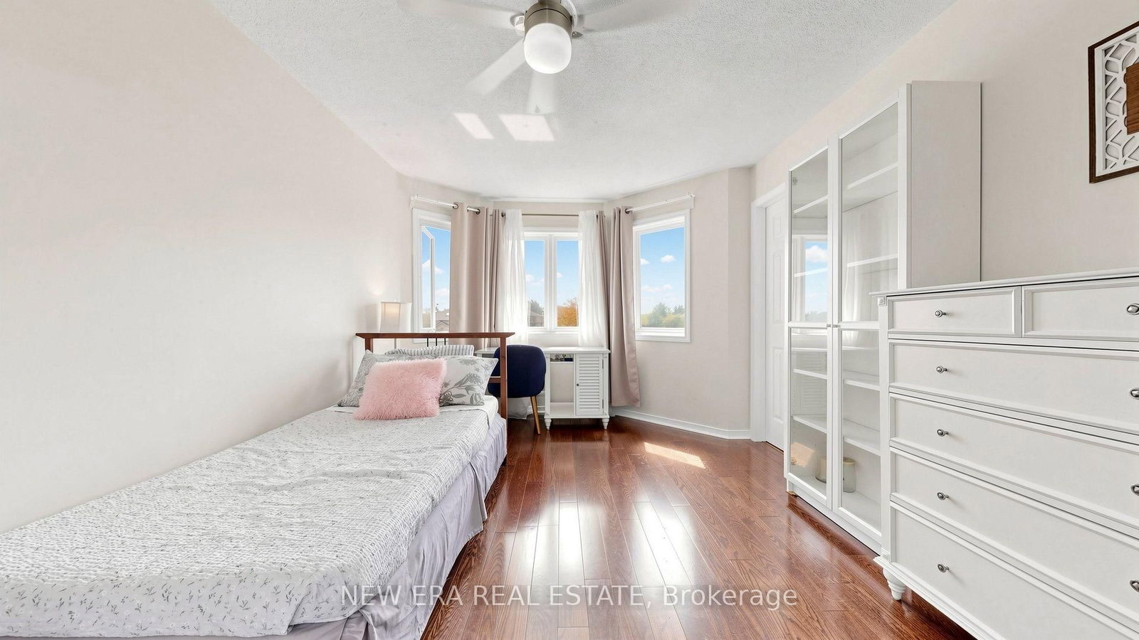 30 Harrogate Court • Barrie, ON photo 27