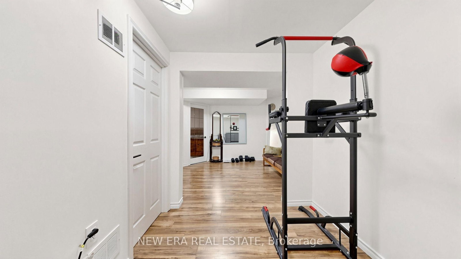 30 Harrogate Court • Barrie, ON photo 32