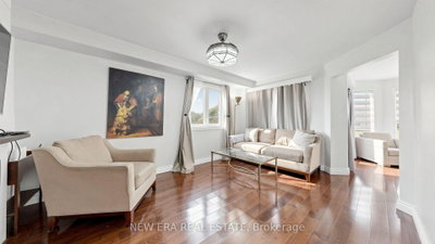 30 Harrogate Court • Barrie, ON photo 6