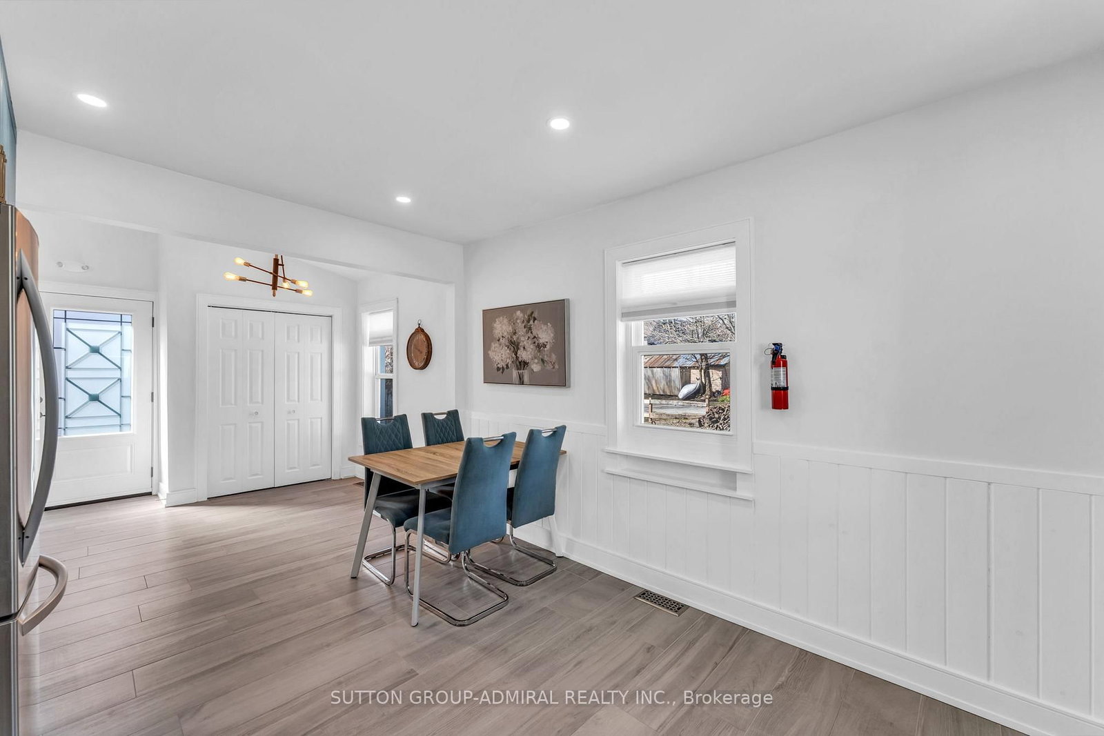 97 Laclie Street • Orillia, ON photo 20