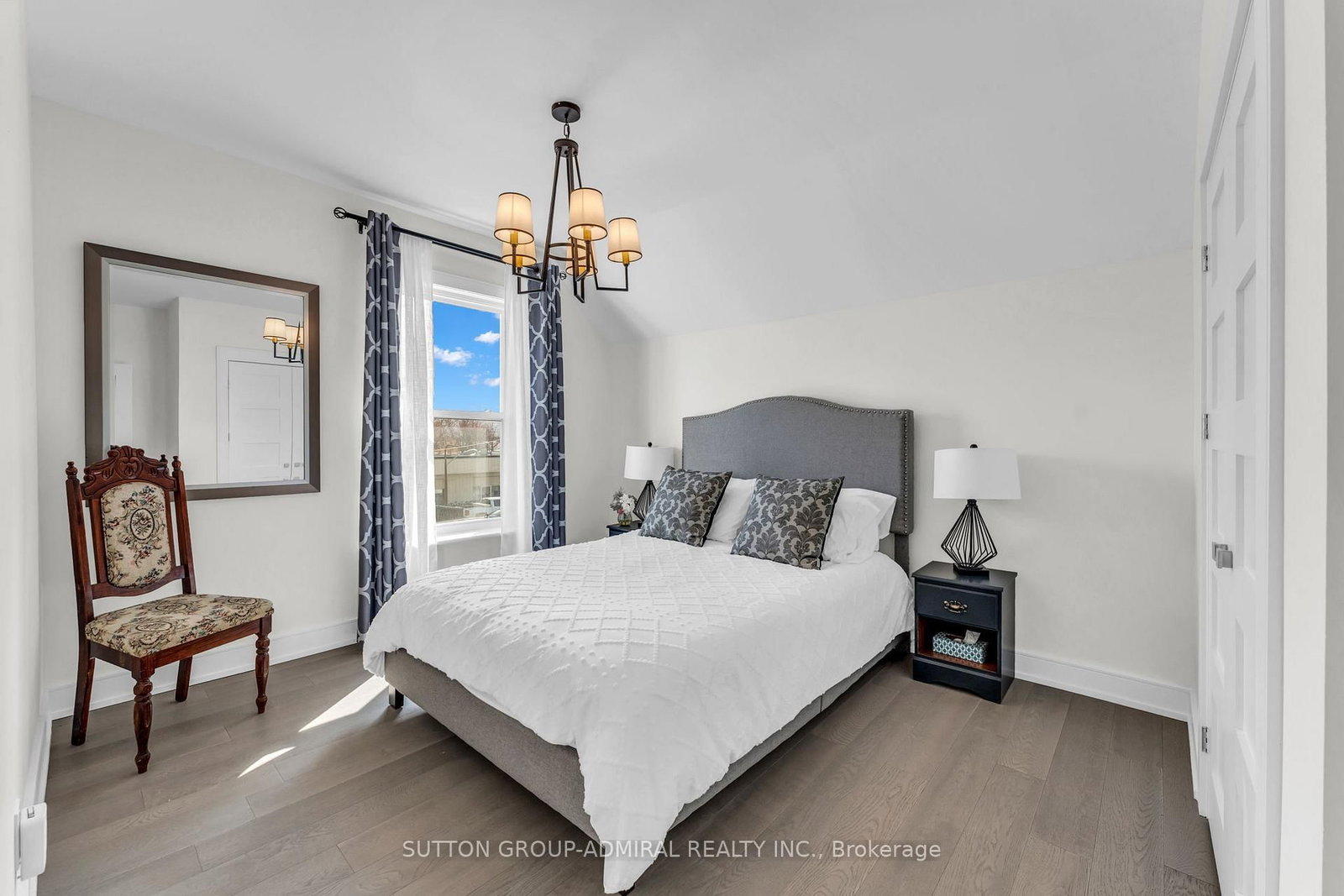 97 Laclie Street • Orillia, ON photo 27