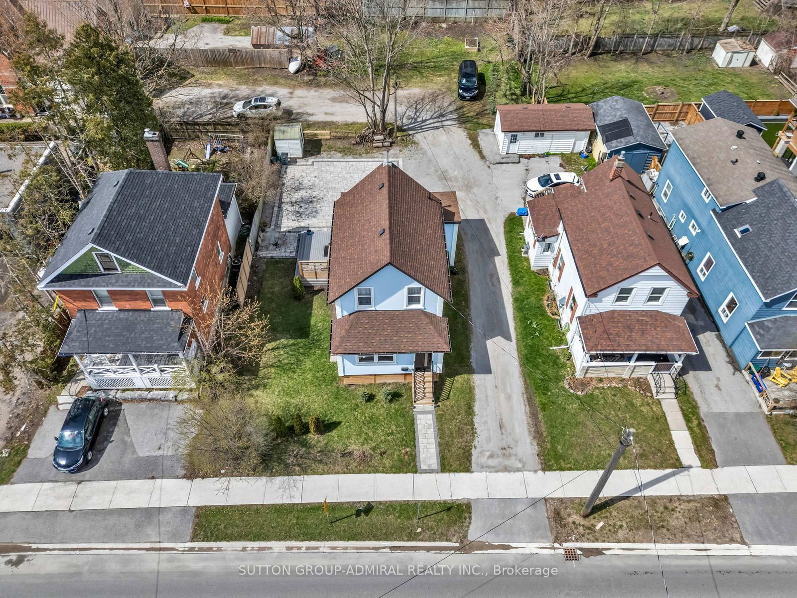 97 Laclie Street • Orillia, ON photo 3