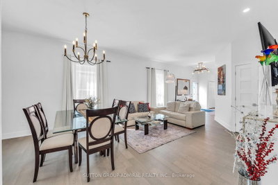 97 Laclie Street • Orillia, ON photo 9