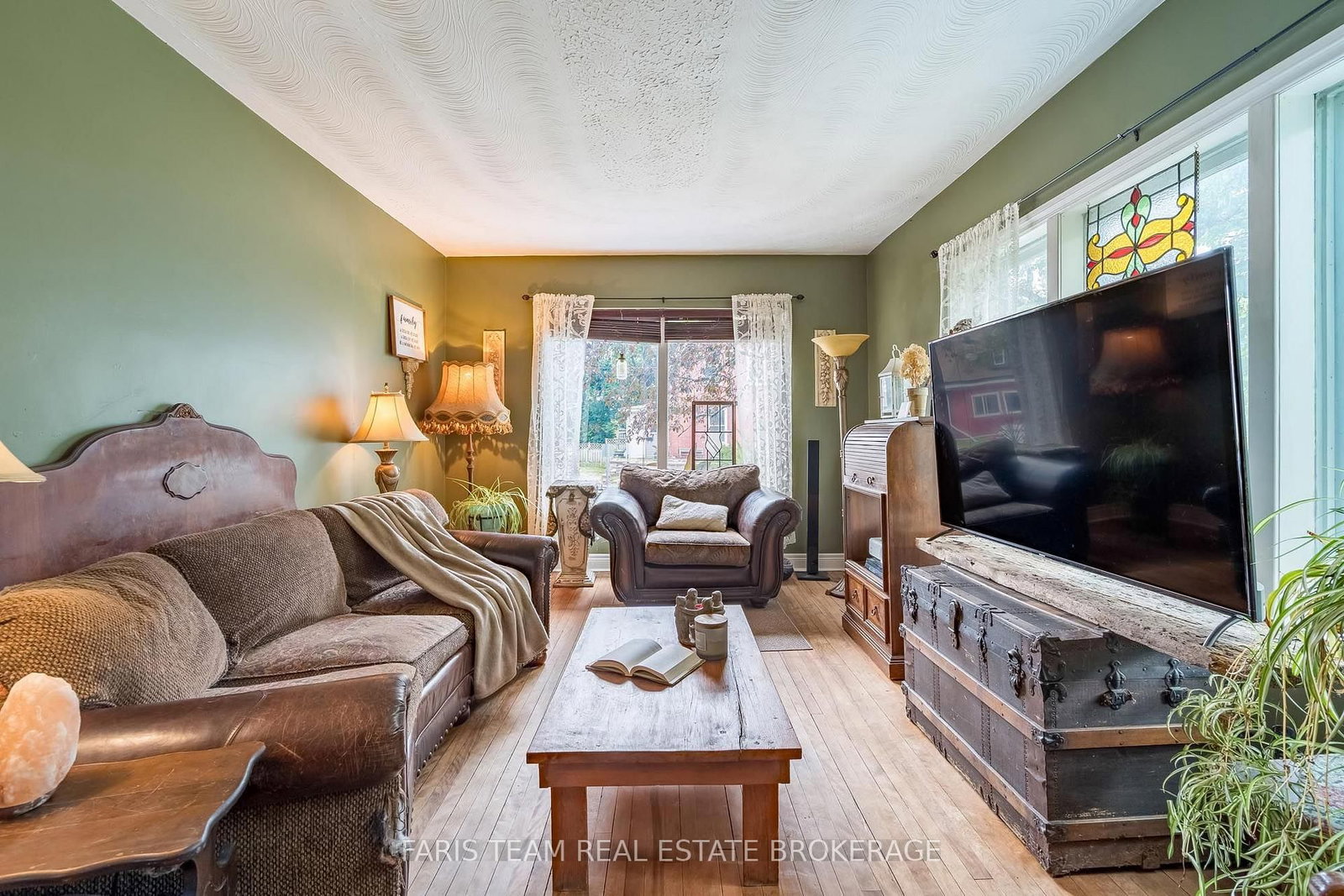 338 Gloucester Street • Midland, ON photo 13
