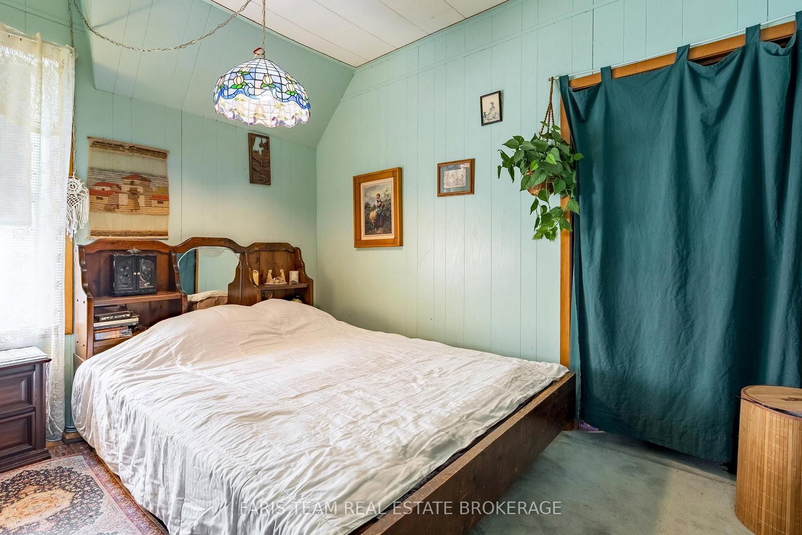 338 Gloucester Street • Midland, ON photo 17