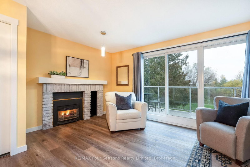44 Trott Blvd photo 4