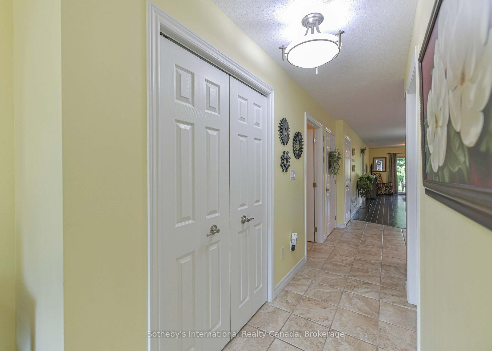 111 Lucy Lane • Orillia, ON photo 10