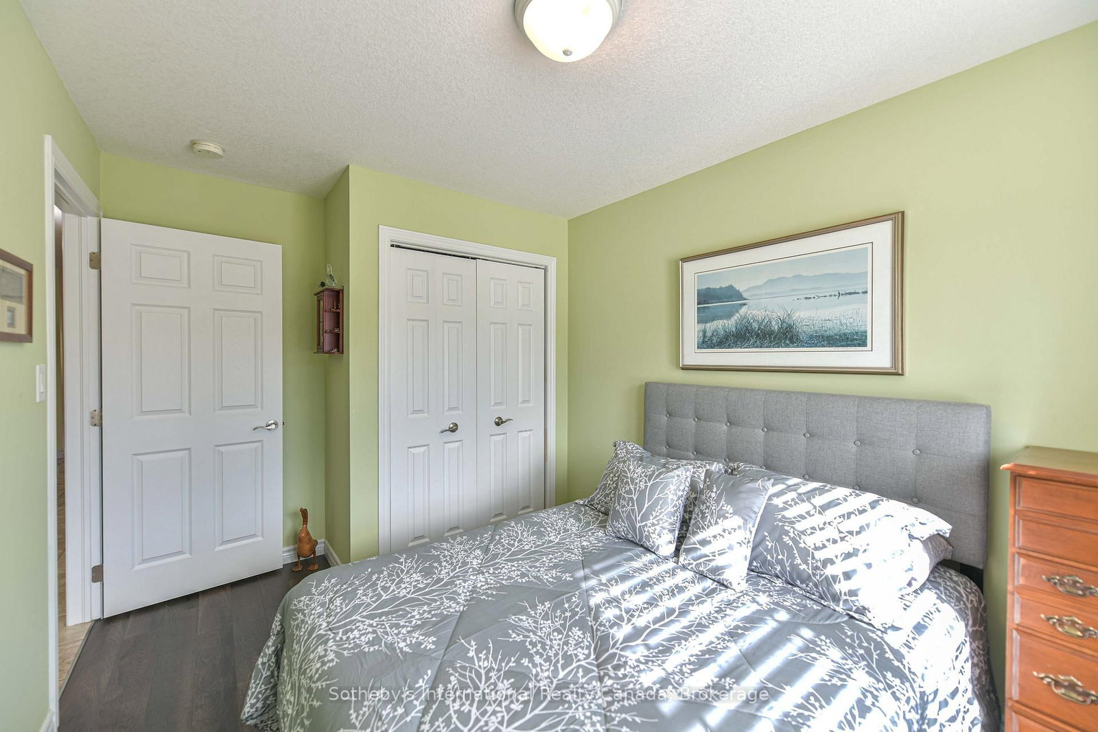111 Lucy Lane • Orillia, ON photo 9