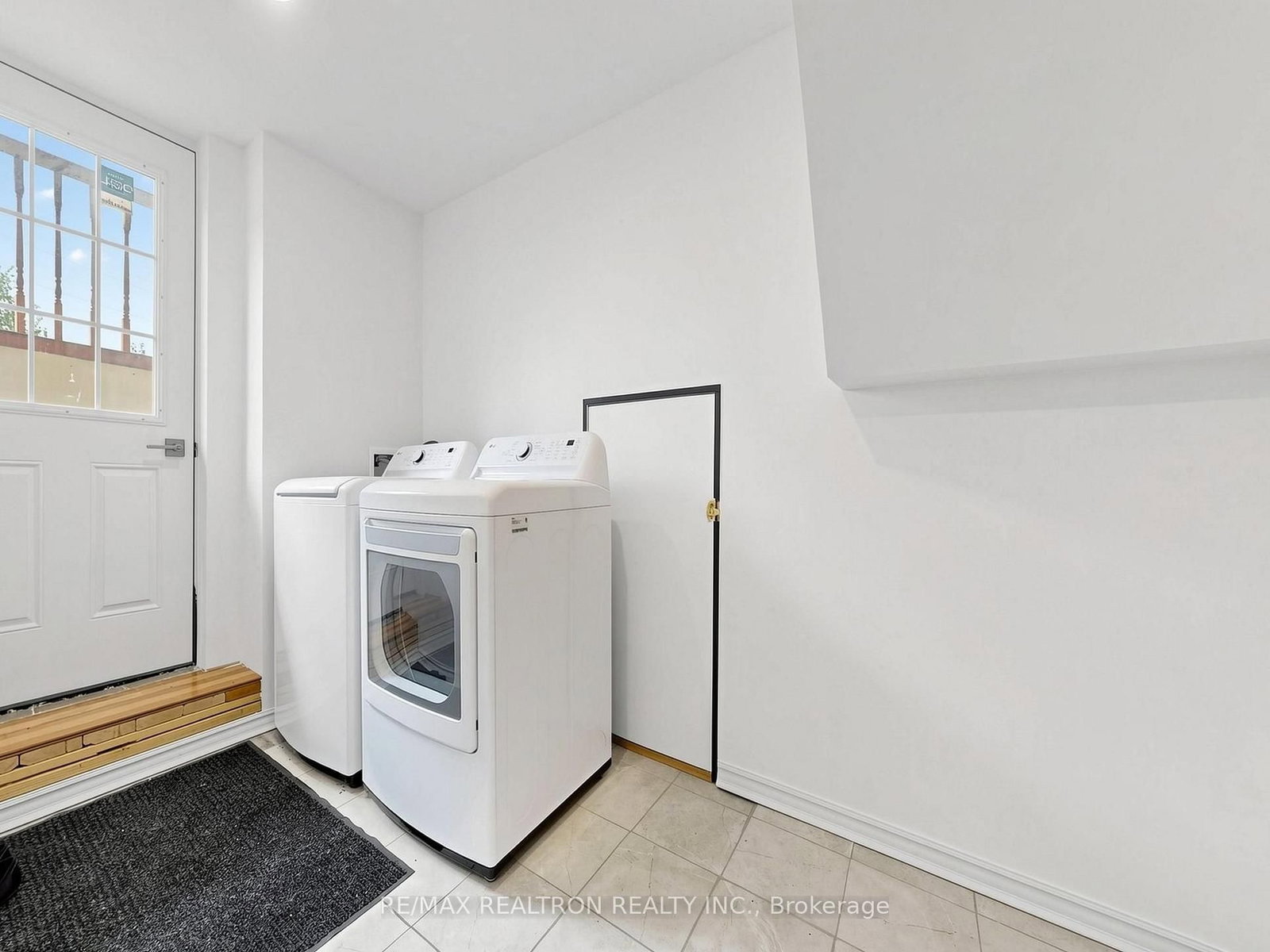101 Chieftain Crescent • Barrie, ON photo 30