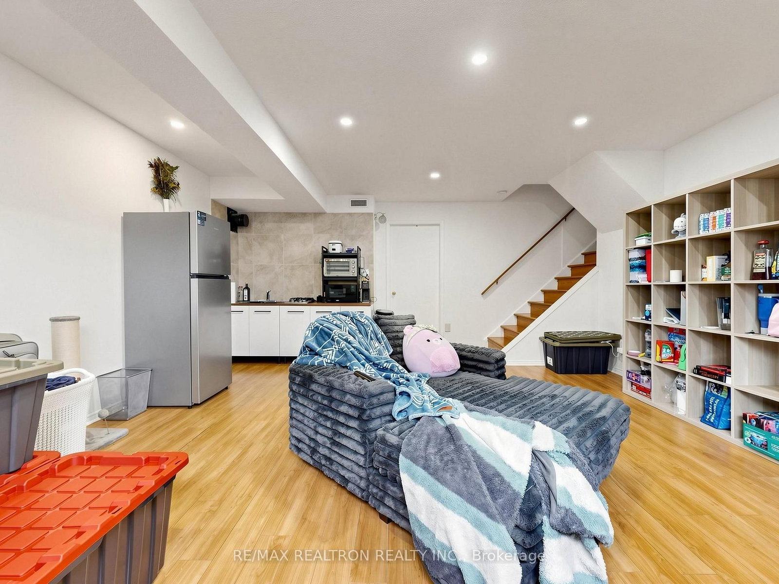101 Chieftain Crescent • Barrie, ON photo 34