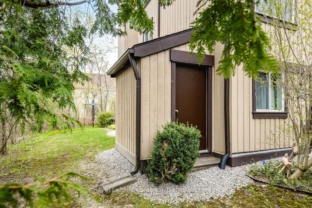 112 Escarpment Crescent • Collingwood, ON photo 30