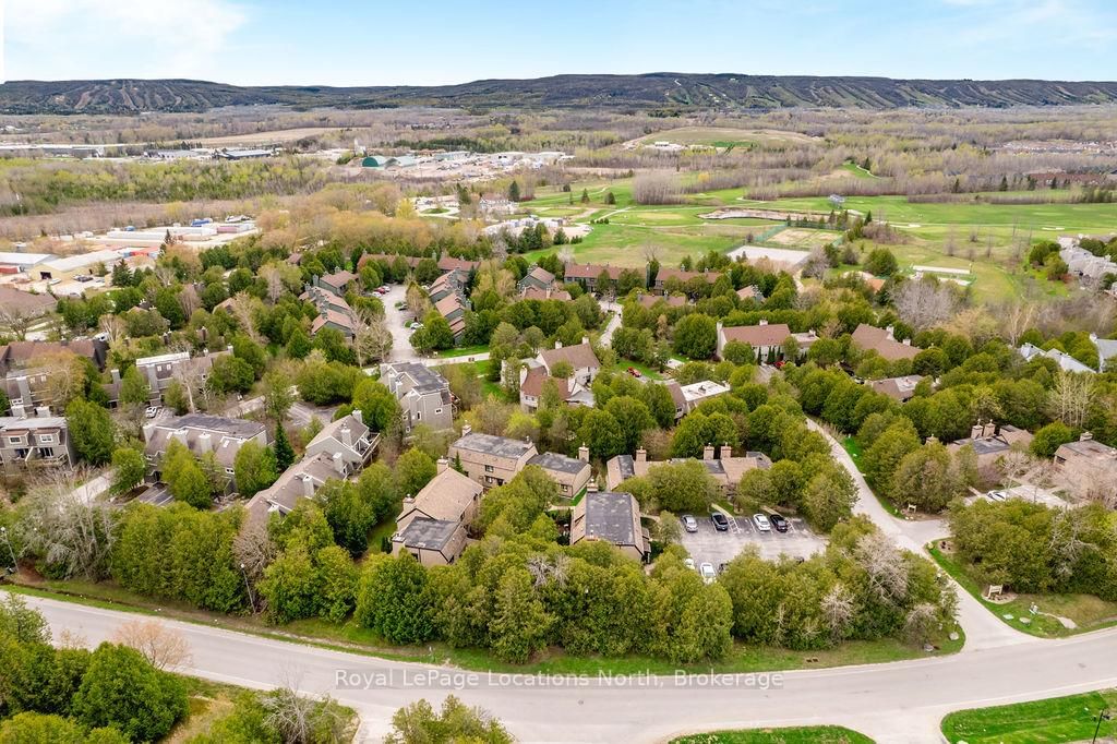 112 Escarpment Crescent • Collingwood, ON photo 32