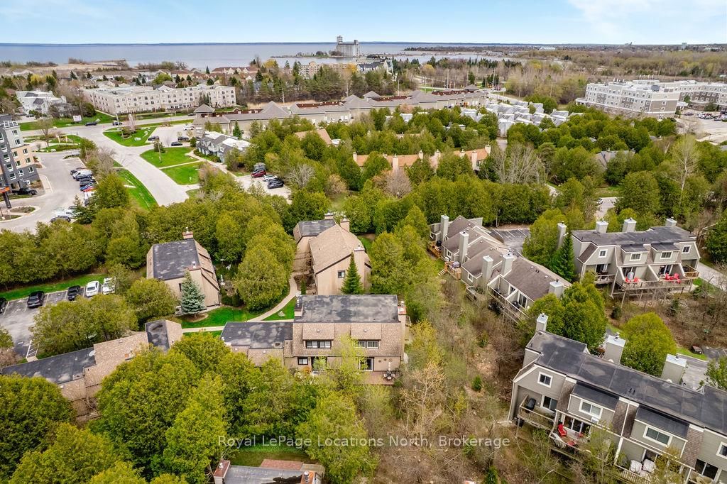 112 Escarpment Crescent • Collingwood, ON photo 34