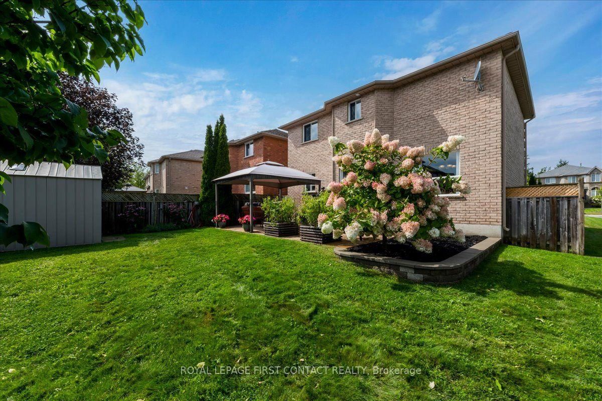15 Sherwood Court • Barrie, ON photo 30