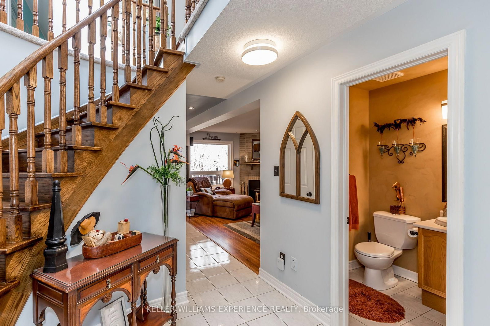38 Bishop Drive, Barrie 3
