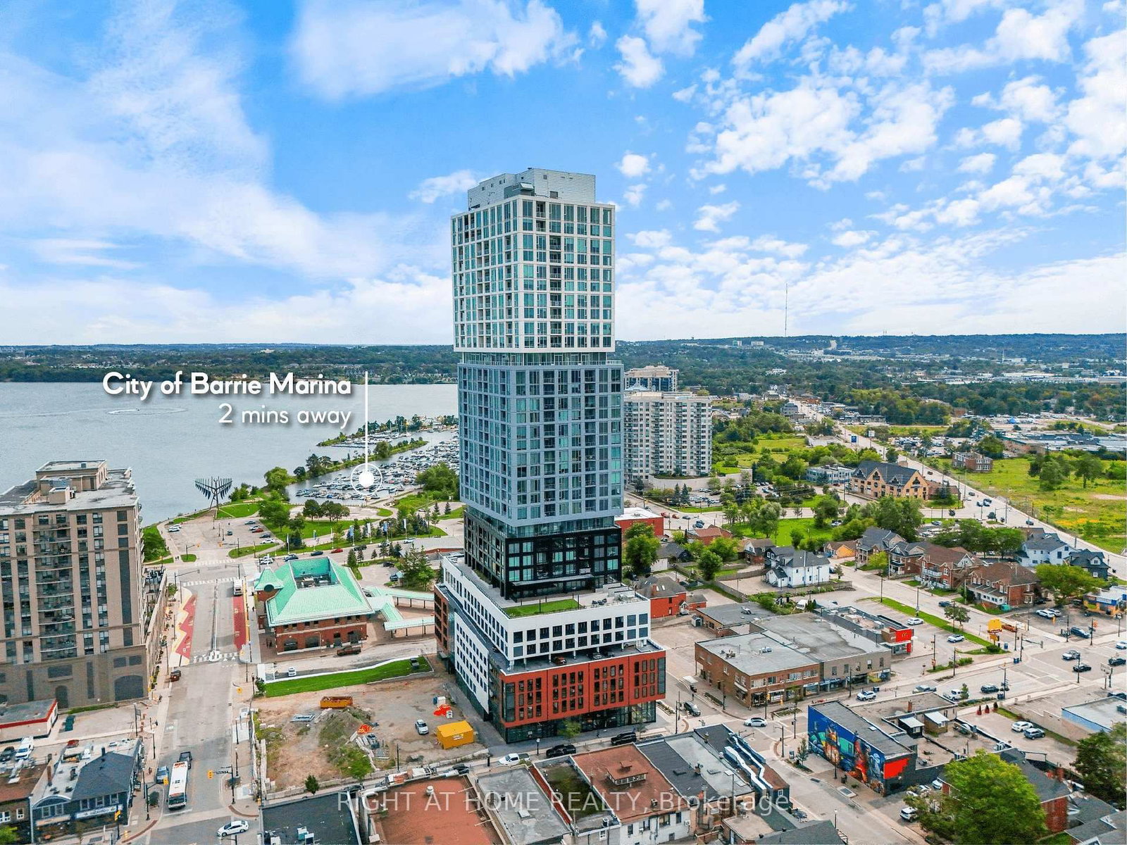39 Mary Street • Barrie, ON photo 32