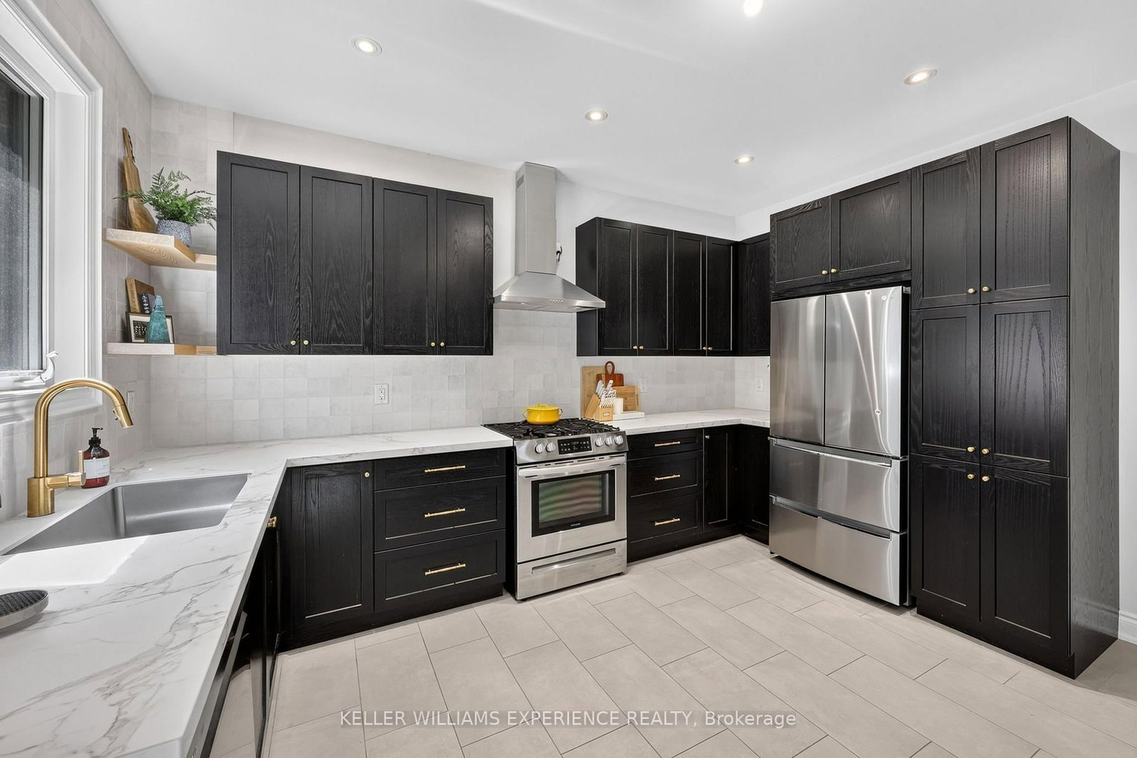 25 Atlantis Drive • Orillia, ON photo 18