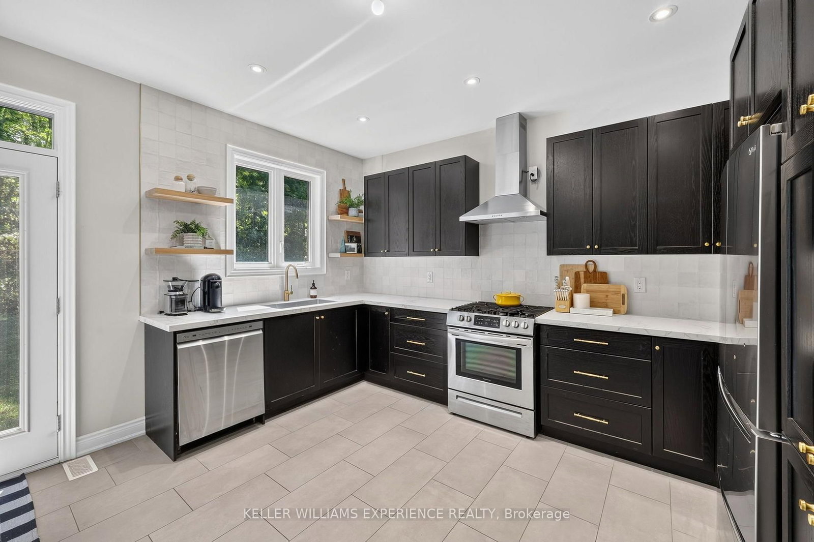 25 Atlantis Drive • Orillia, ON photo 19