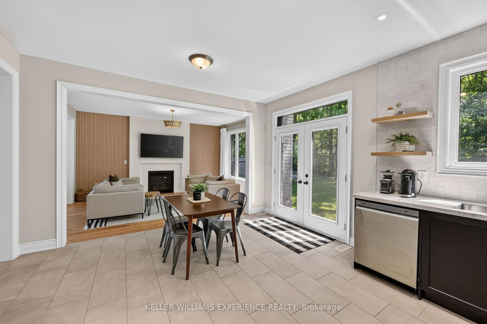 25 Atlantis Drive • Orillia, ON photo 21