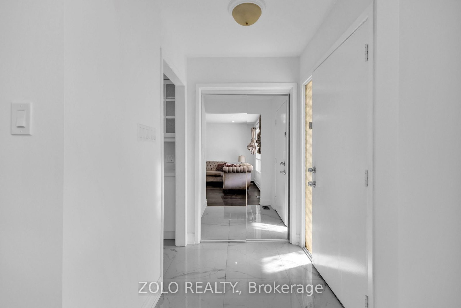 43 Davies Crescent • Barrie, ON photo 5
