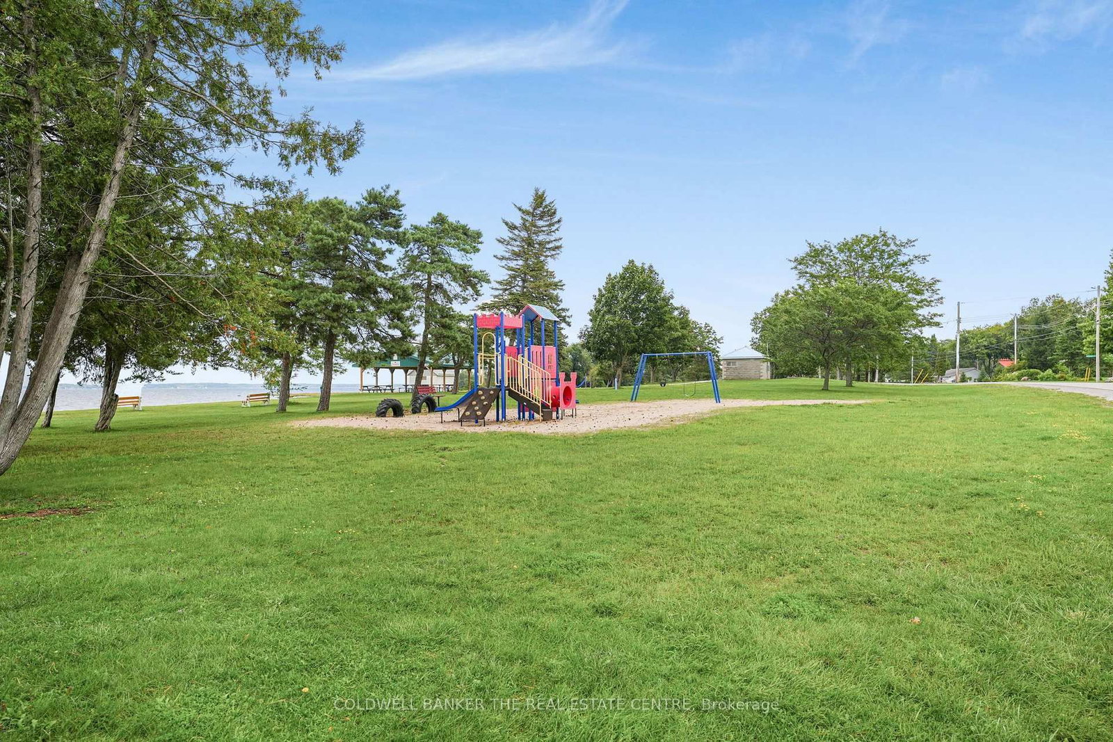 247 Poplar Avenue • Tay, ON photo 38