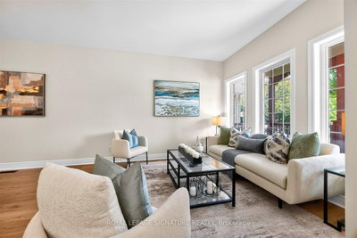 10 Purt Court • Barrie, ON photo 5