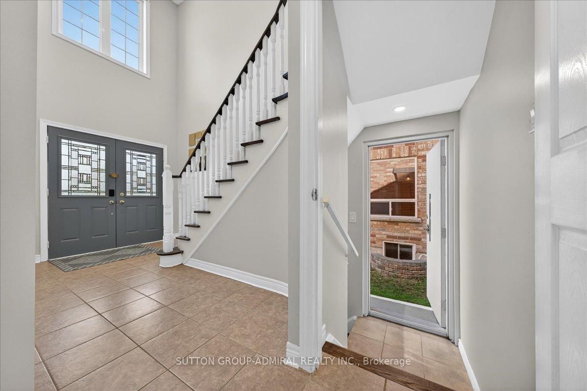 6 White Crescent • Barrie, ON photo 22