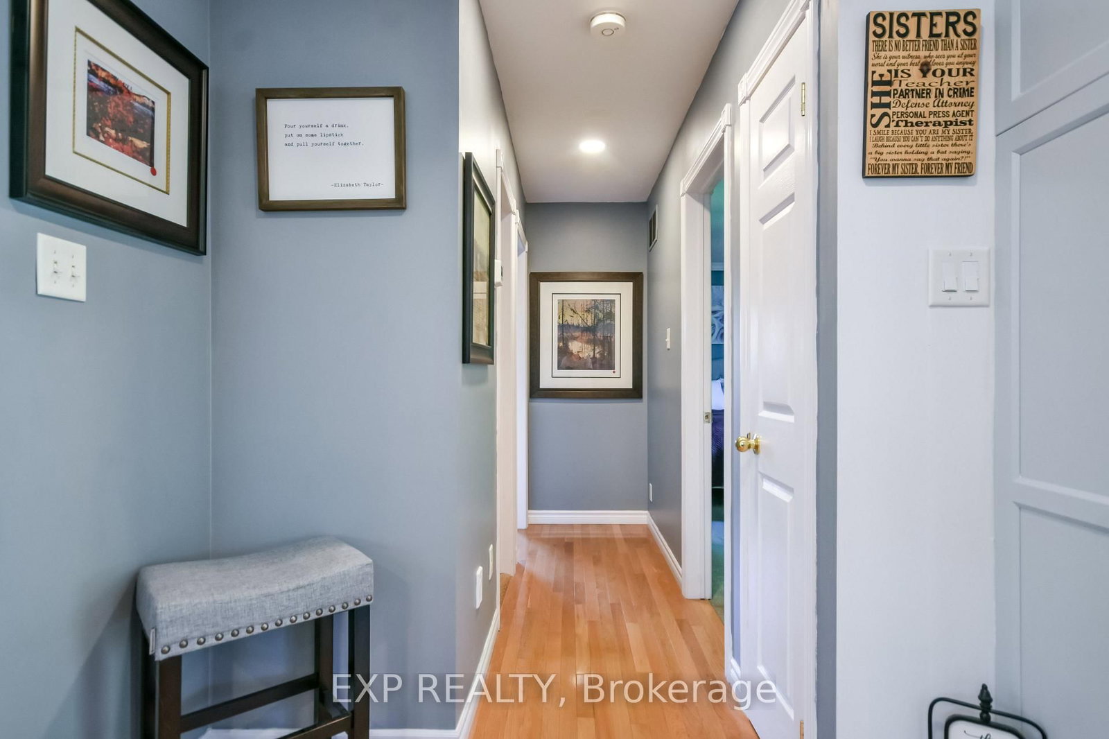 7 Hunter Court • Springwater, ON photo 13