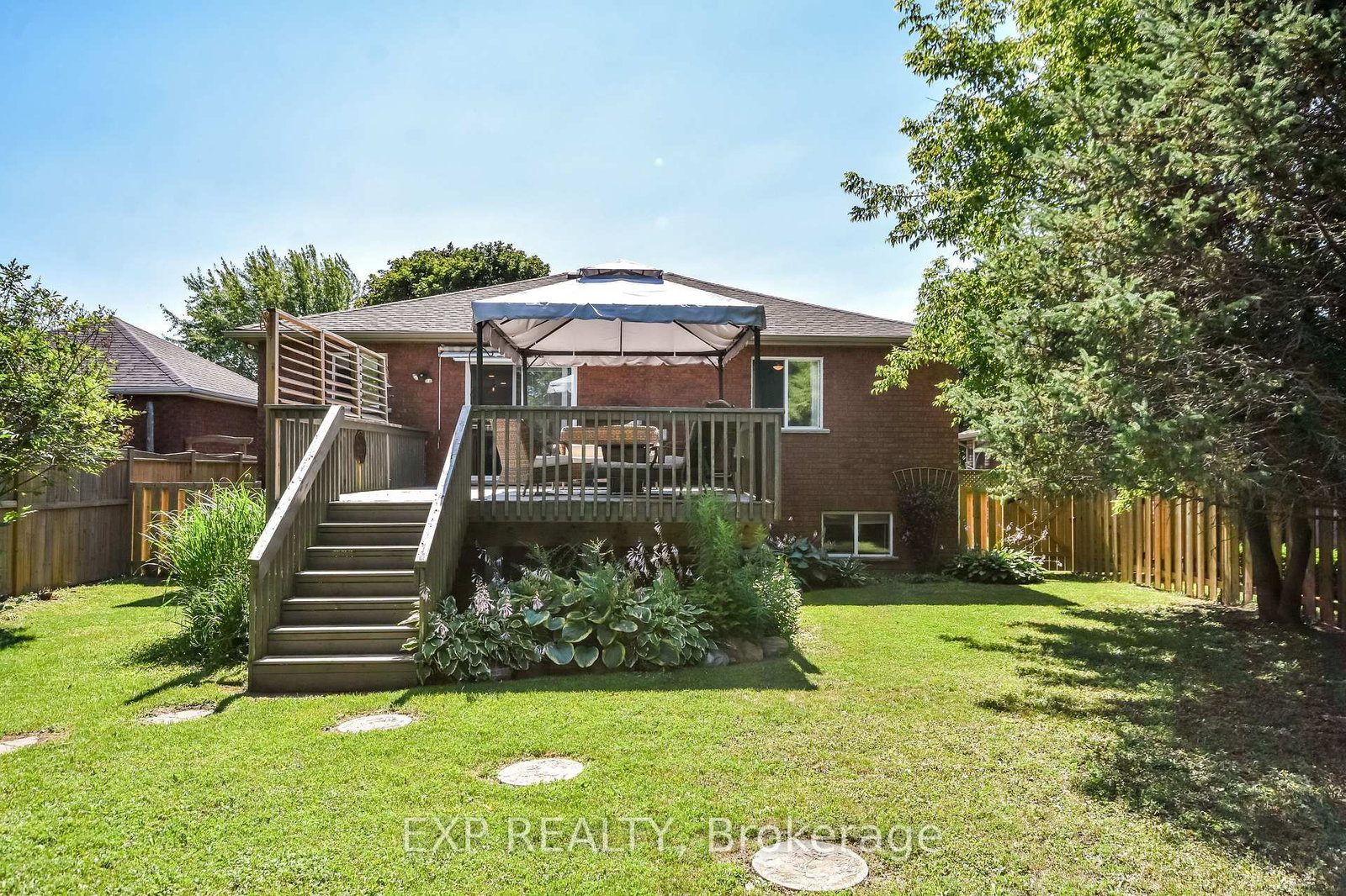 7 Hunter Court • Springwater, ON photo 24