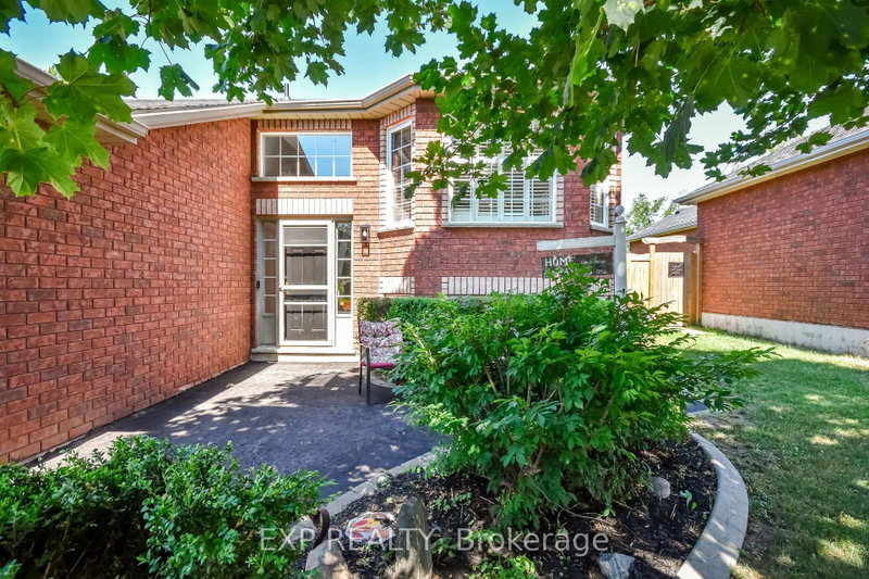7 Hunter Court
