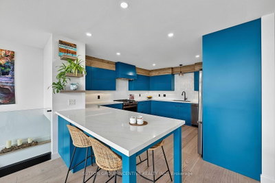 47 Shanty Bay Road • Barrie, ON photo 6