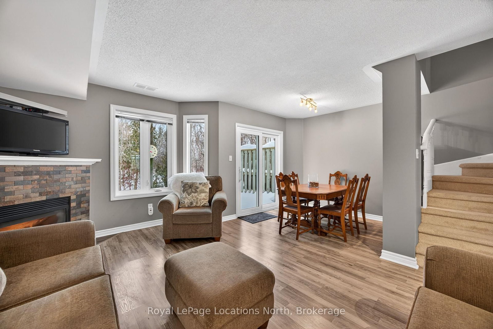 43 SUNDIAL Court • Collingwood, ON photo 11