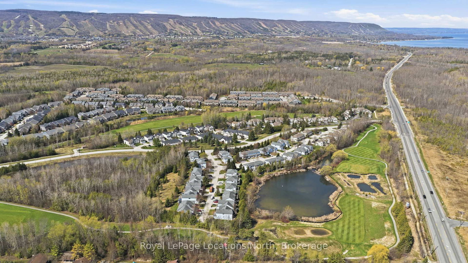 43 SUNDIAL Court • Collingwood, ON photo 29