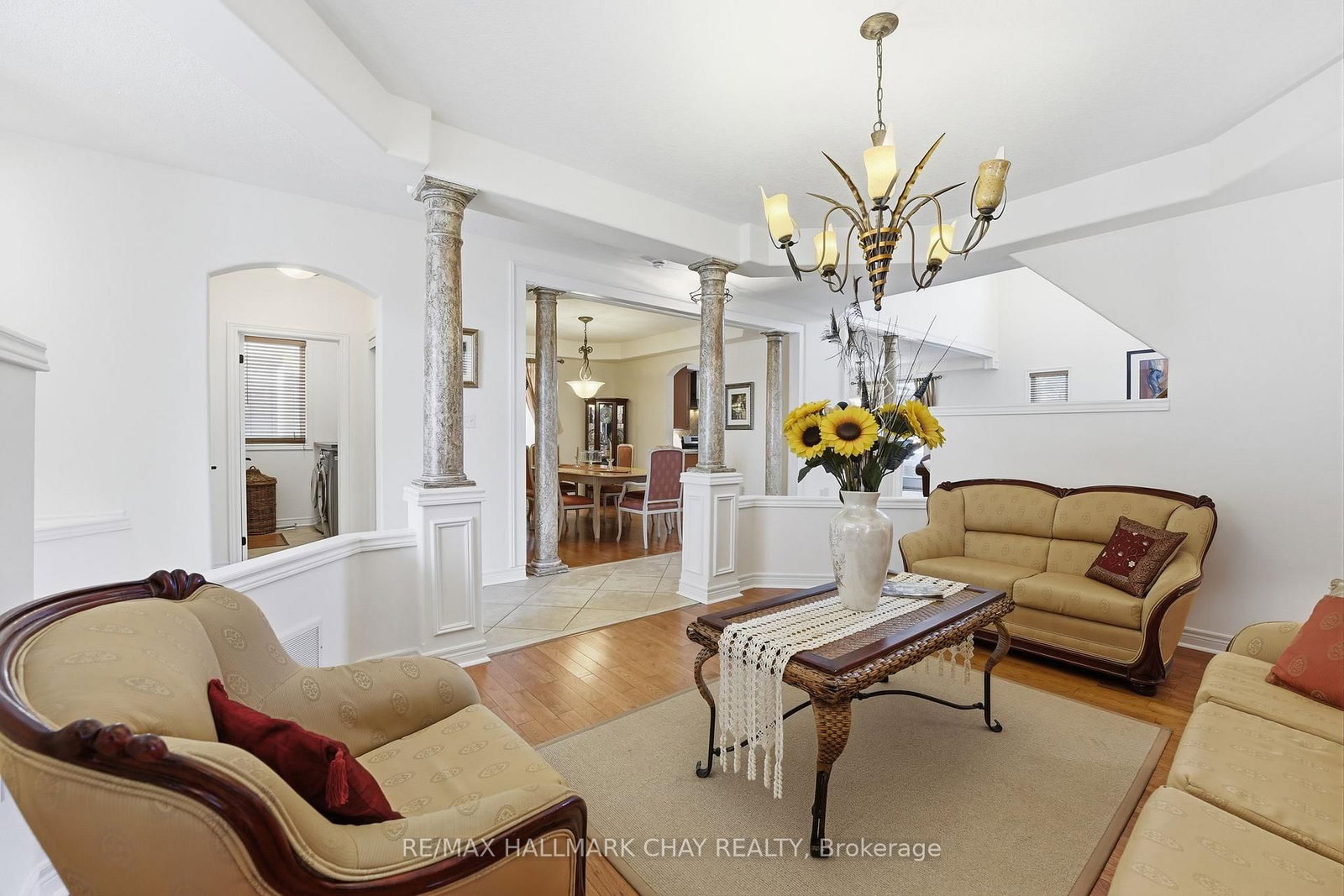 12 Parisian Crescent • Barrie, ON photo 10